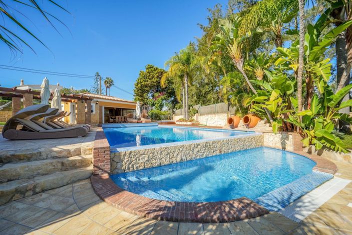 Image No.5-4 Bed Property for sale