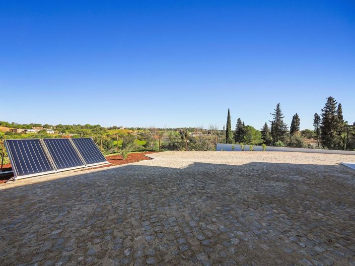 Image No.39-4 Bed Property for sale