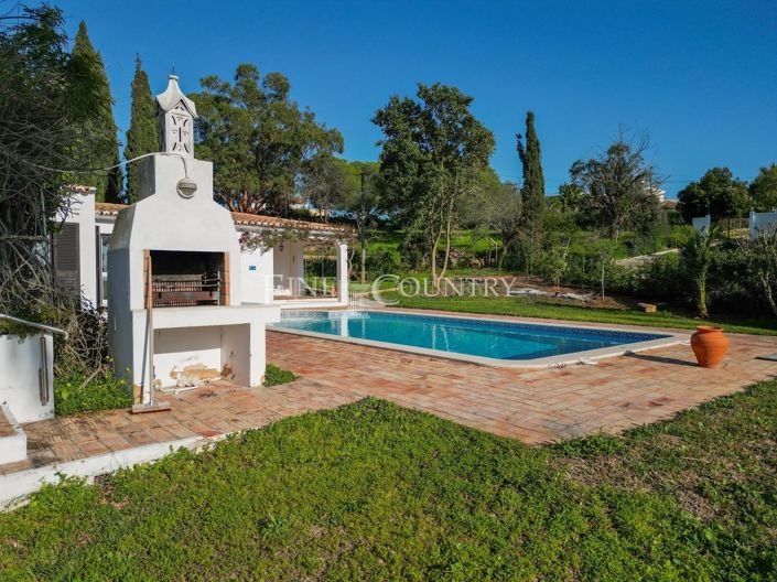 Image No.30-3 Bed Property for sale