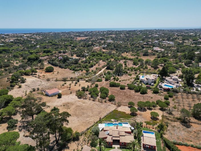 Image No.45-3 Bed Property for sale