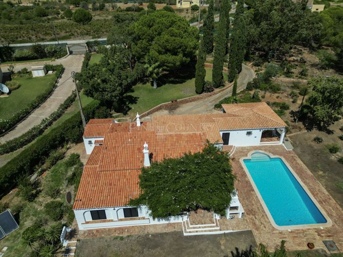 Image No.51-3 Bed Property for sale