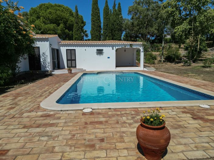 Image No.53-3 Bed Property for sale