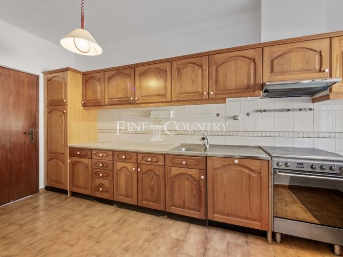 Image No.7-3 Bed Property for sale