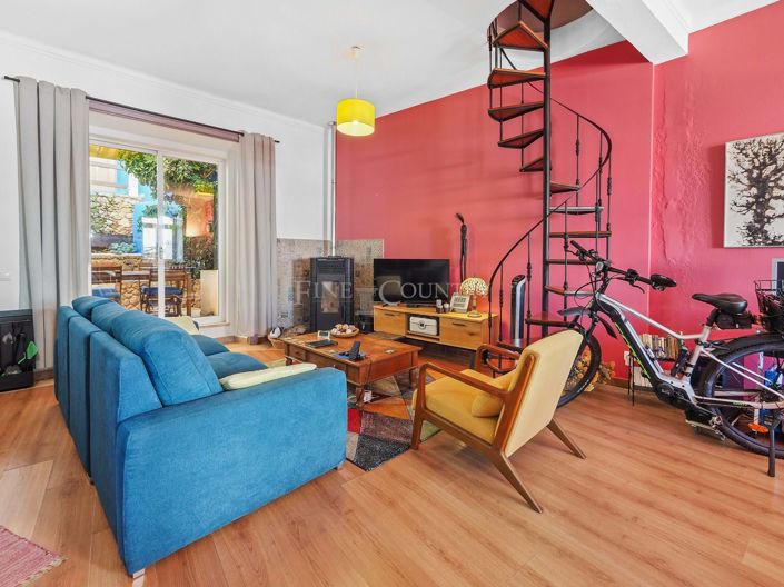 Image No.4-2 Bed Townhouse for sale