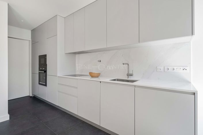 Image No.25-3 Bed Apartment for sale