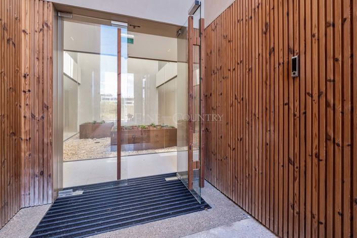 Image No.11-3 Bed Apartment for sale