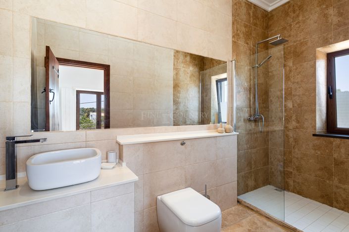 Image No.21-4 Bed Villa for sale