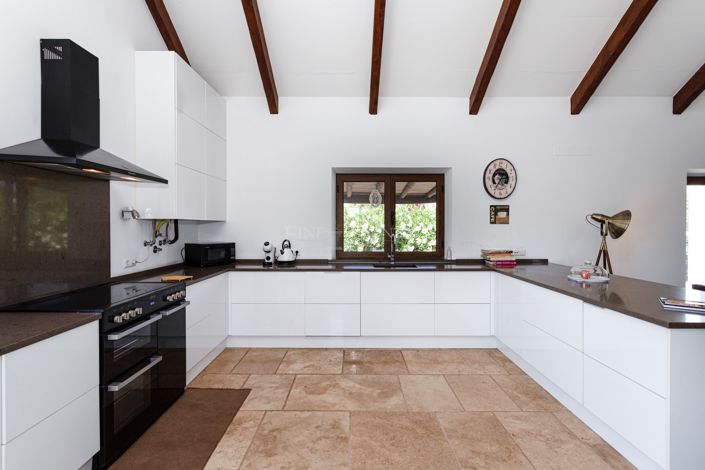 Image No.9-4 Bed Villa for sale