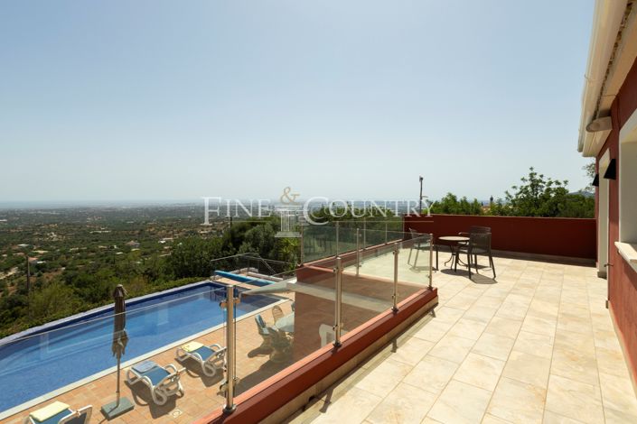 Image No.27-Villa de 6 chambres à vendre à Estói