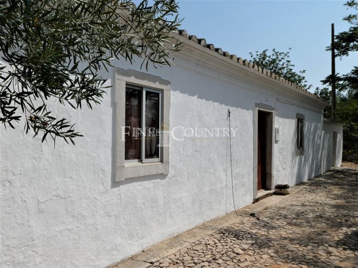 Image No.1-3 Bed Villa for sale