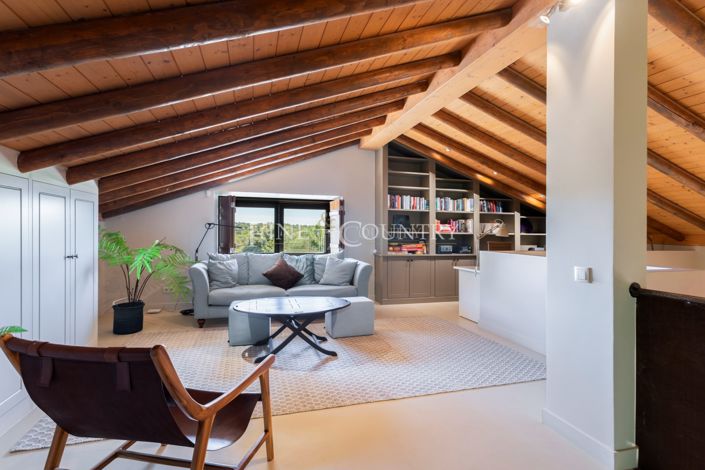 Image No.18-5 Bed Villa for sale