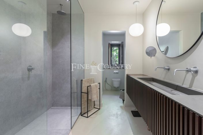 Image No.34-5 Bed Villa for sale