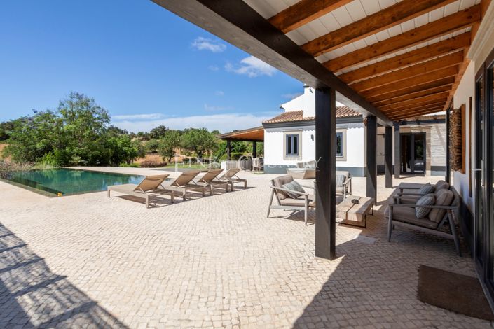 Image No.43-5 Bed Villa for sale