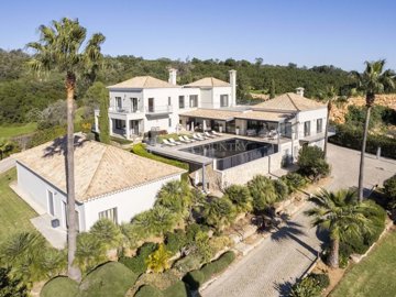 Villa de 7 chambres à vendre à Tavira