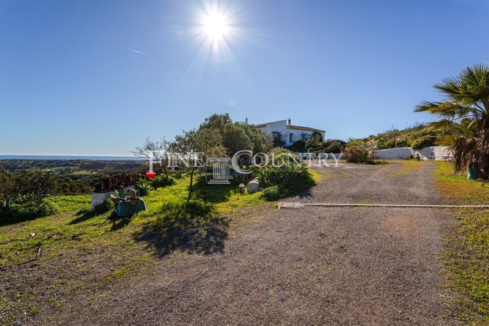 Image No.27-4 Bed Property for sale