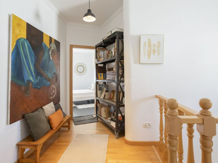 Image No.18-4 Bed Villa for sale