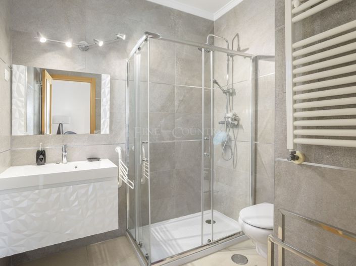 Image No.27-4 Bed Villa for sale