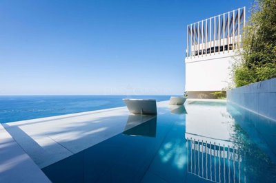 2104-352292-b952a8cbdbc2fd66601ce91bb265b9cce