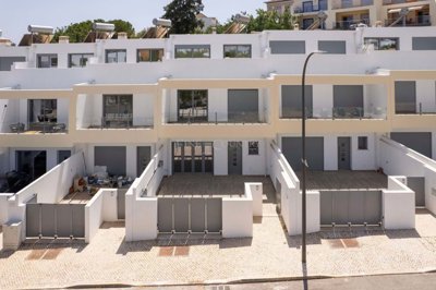 2104-350839-b952a8cbdbc2fd66601ce91bb265b9cce