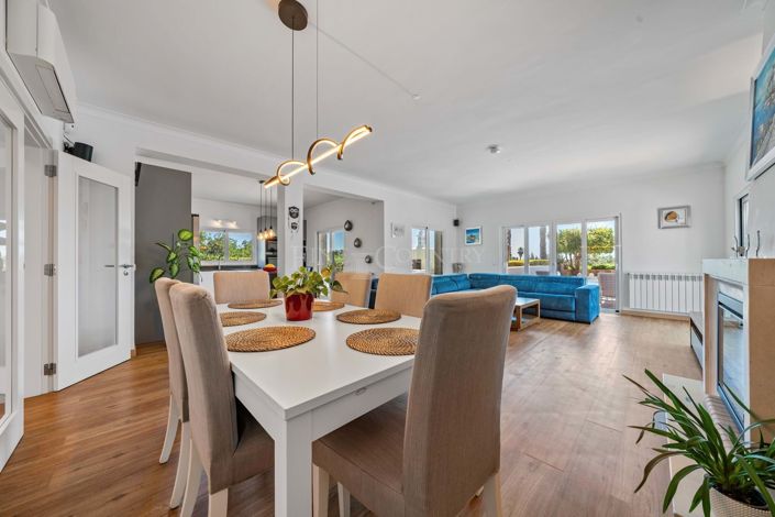 Image No.32-4 Bed Villa for sale