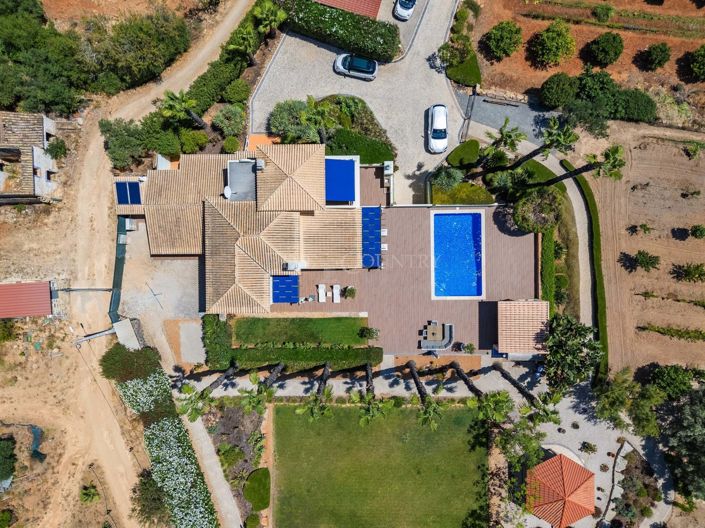 Image No.57-4 Bed Villa for sale