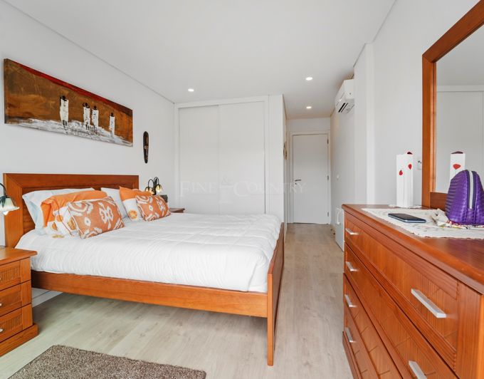 Image No.14-3 Bed Apartment for sale