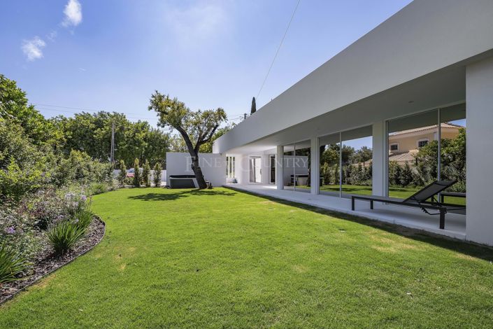 Image No.4-3 Bed Property for sale