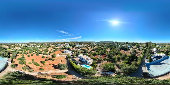 Image No.59-4 Bed Property for sale