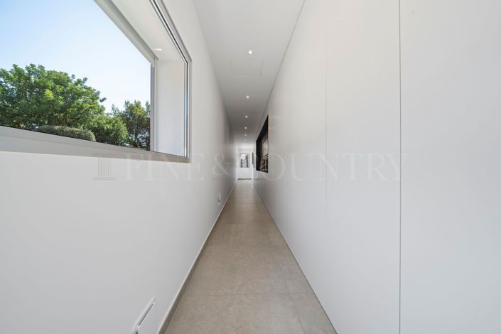 Image No.19-3 Bed Villa for sale
