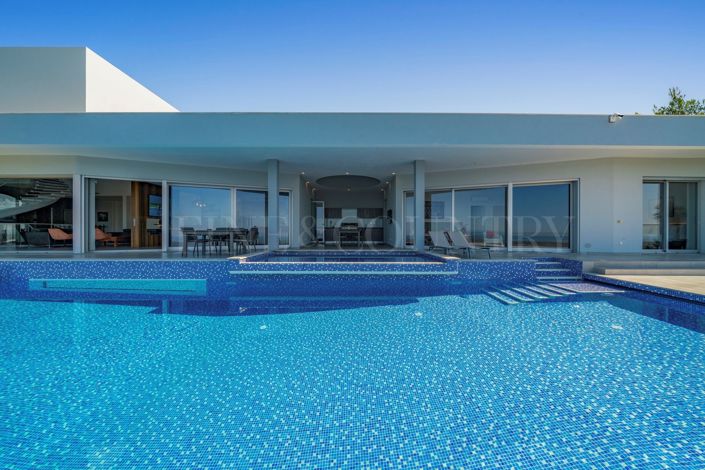 Image No.51-3 Bed Villa for sale