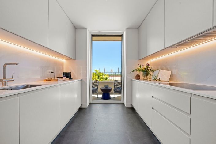 Image No.12-2 Bed Apartment for sale
