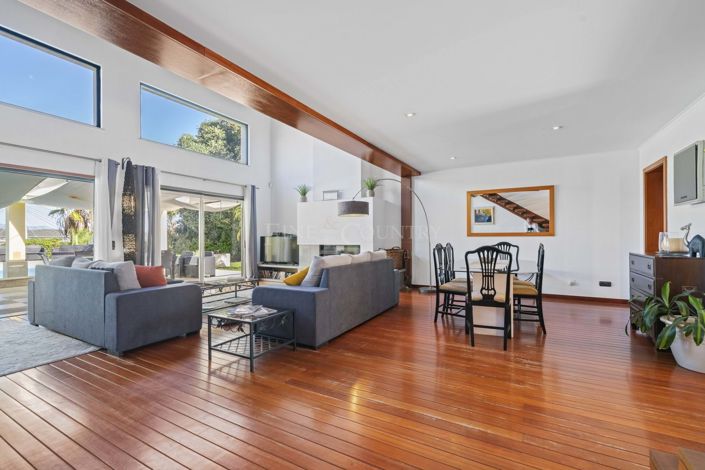 Image No.5-3 Bed Property for sale