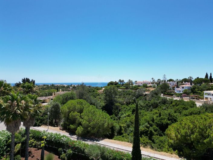 Image No.3-4 Bed Property for sale