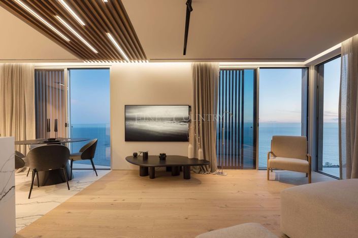 Image No.62-3 Bed Property for sale