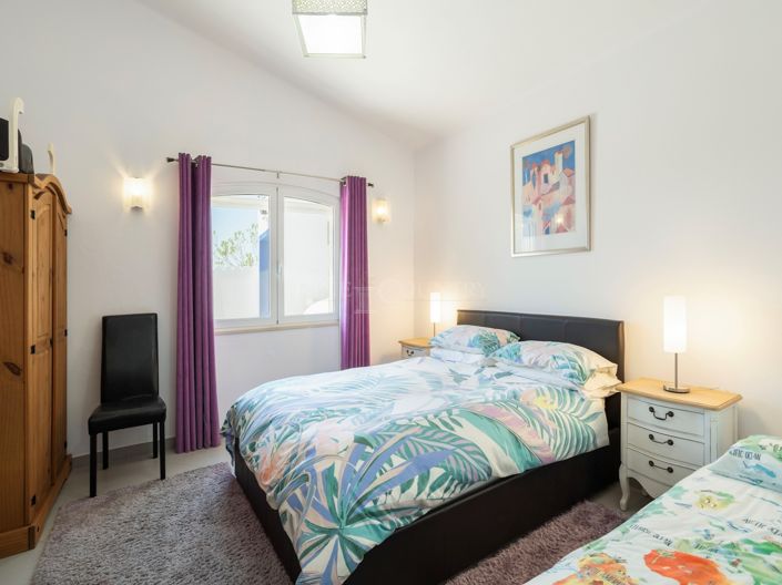 Image No.20-4 Bed Villa for sale