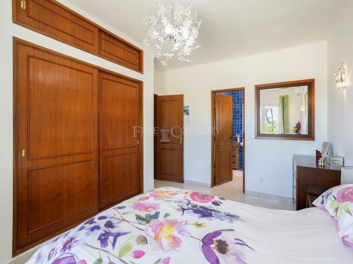 Image No.23-4 Bed Villa for sale