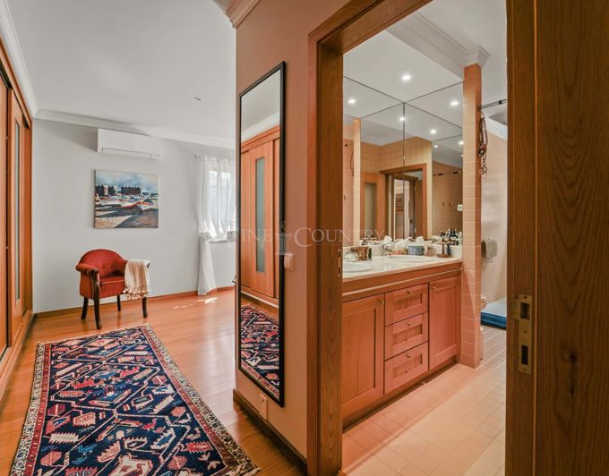 Image No.14-3 Bed Villa for sale