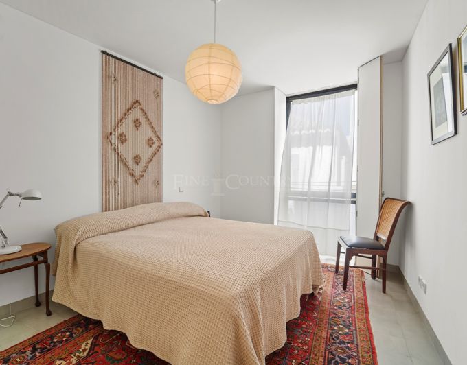 Image No.20-3 Bed Apartment for sale