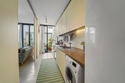 2104-357383-b952a8cbdbc2fd66601ce91bb265b9cce