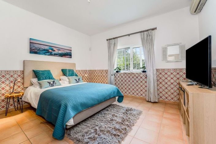 Image No.30-Propriété de 6 chambres à vendre à Carvoeiro