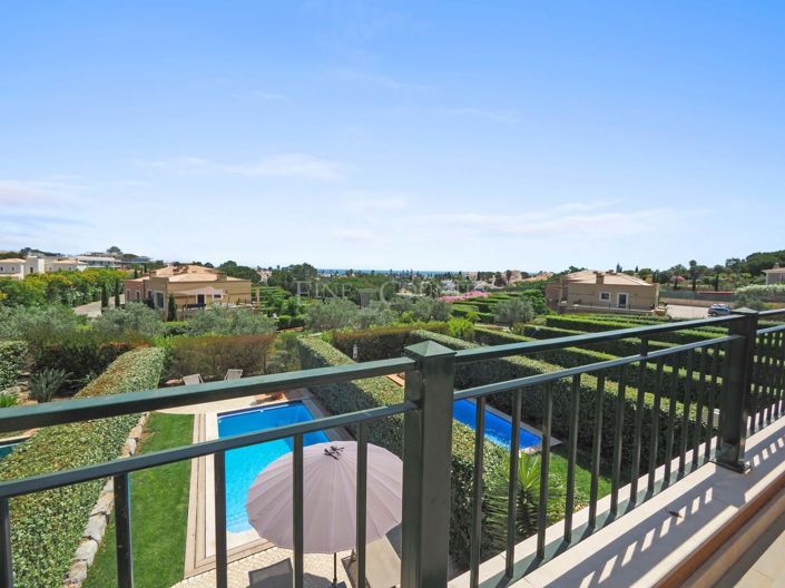 Image No.28-2 Bed Townhouse for sale