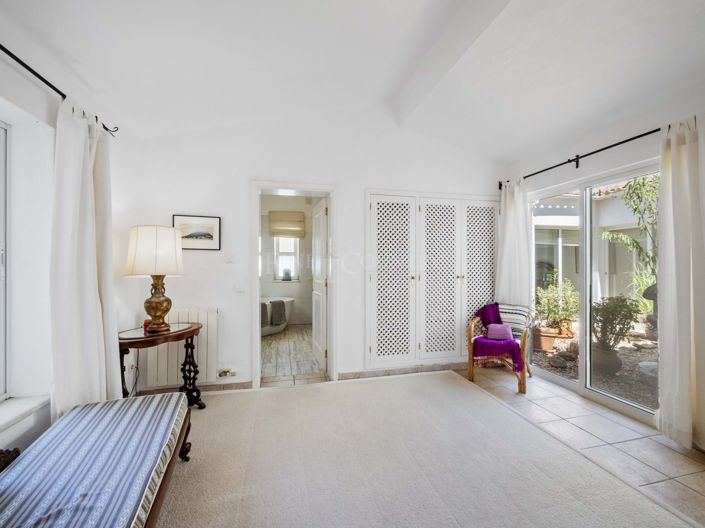 Image No.38-4 Bed Villa for sale