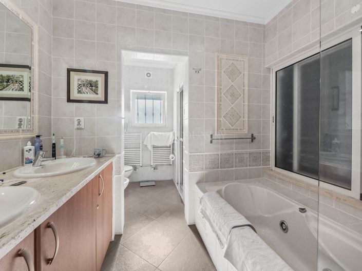 Image No.19-Villa de 4 chambres à vendre à Portimao