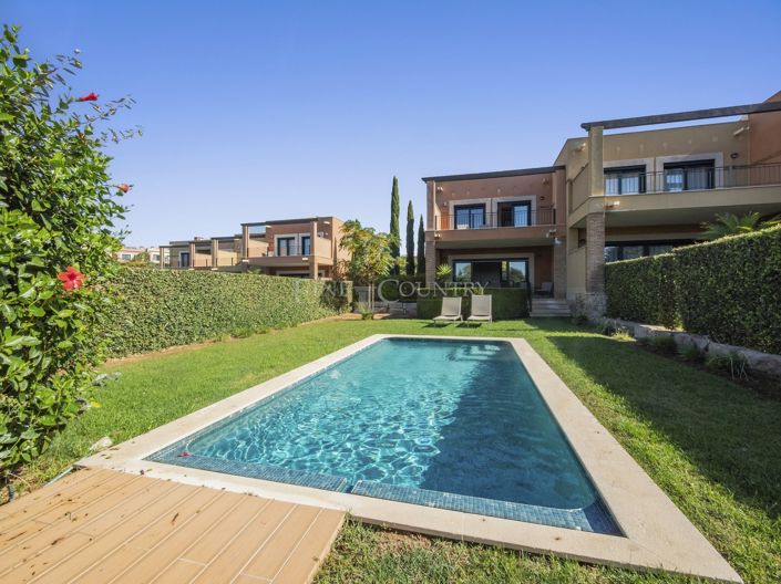 Image No.14-2 Bed Townhouse for sale