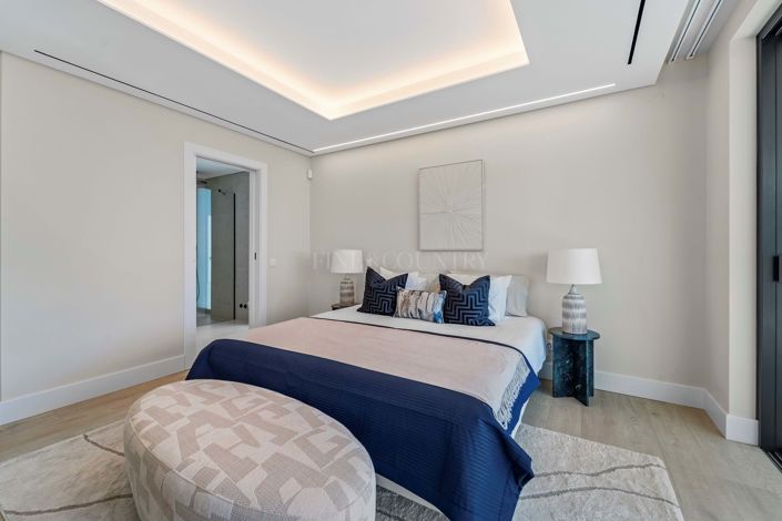Image No.19-4 Bed Villa for sale