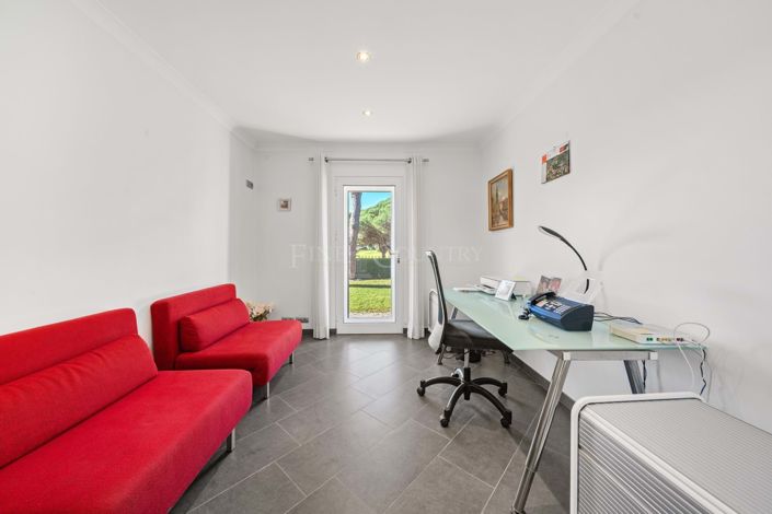 Image No.18-Villa de 4 chambres à vendre à Vilamoura