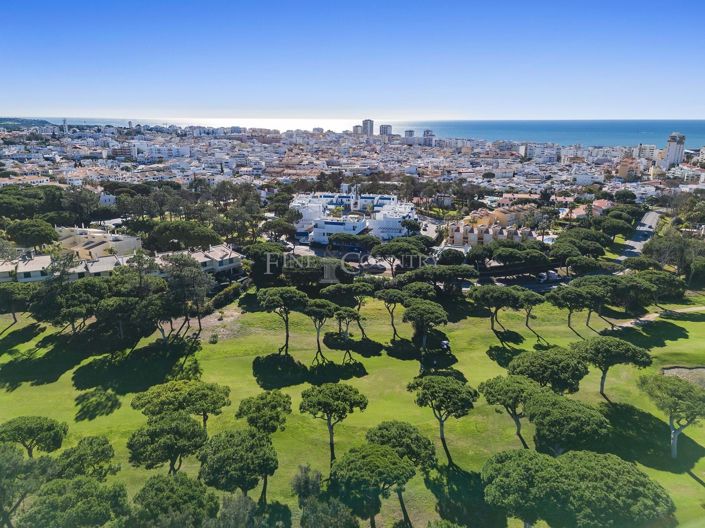 Image No.4-Villa de 4 chambres à vendre à Vilamoura