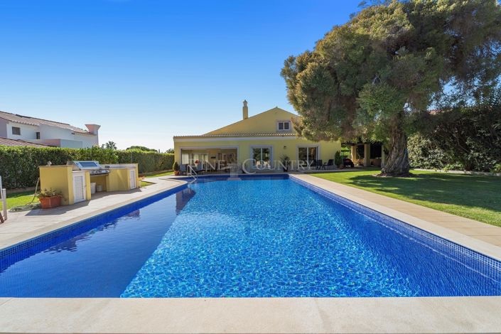 Image No.2-Villa de 4 chambres à vendre à Vale do Lobo