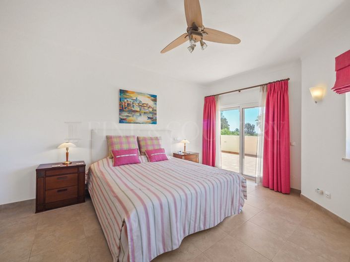 Image No.29-4 Bed Property for sale