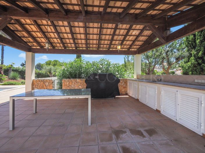 Image No.58-4 Bed Property for sale
